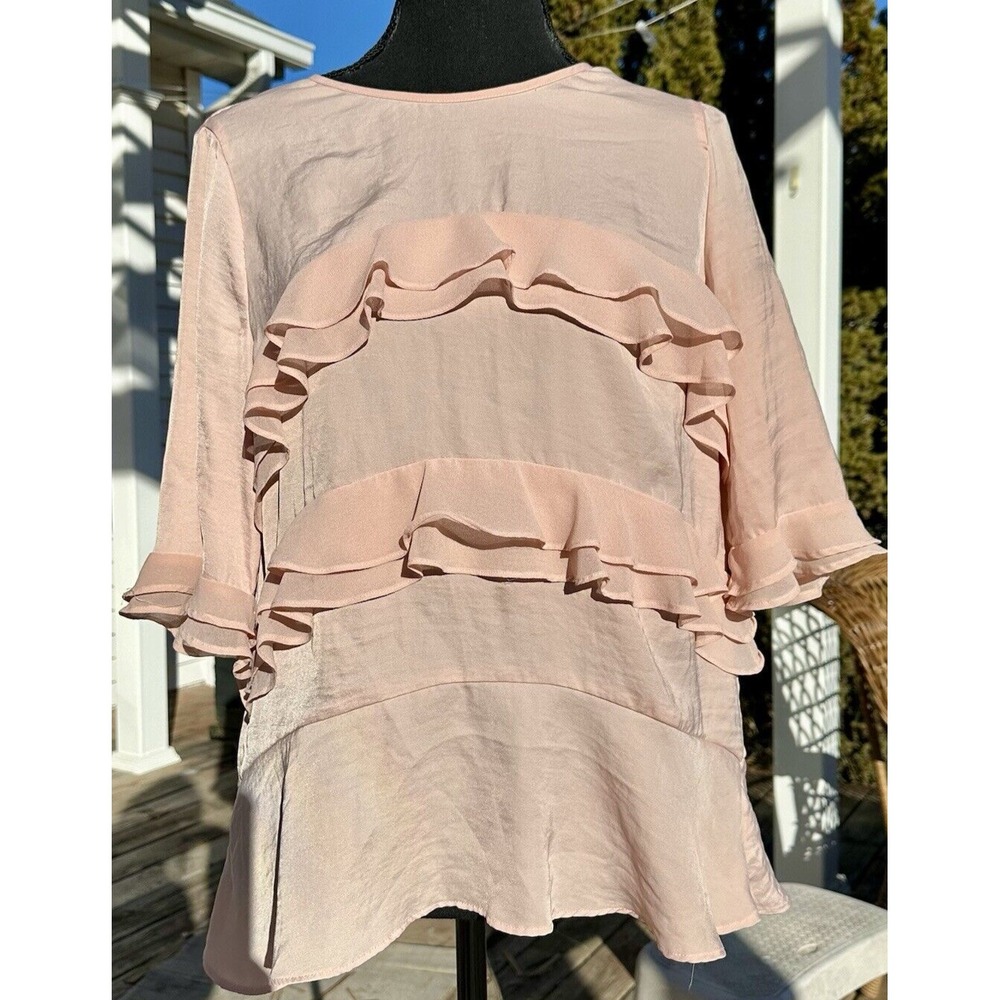 Who What Wear Ruffle Blouse Women's Small Pink Flutter Short Sleeve Cottagecore